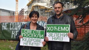 Protest u Nišu zbog gradske odluke o seči drveća na ulazu u firmu Miroslava Miškovića