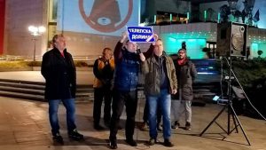Protest u Novom Sadu zbog Aleksandra Obradovića: Nemaju nijedan dokaz (VIDEO)