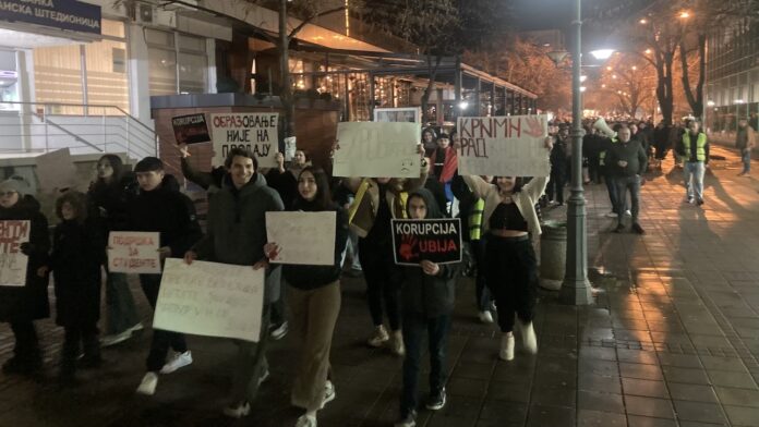 Protest u Prokuplju uz defile veterana, bajkera, tišinu i nastup „Beogradskog sindikata“
