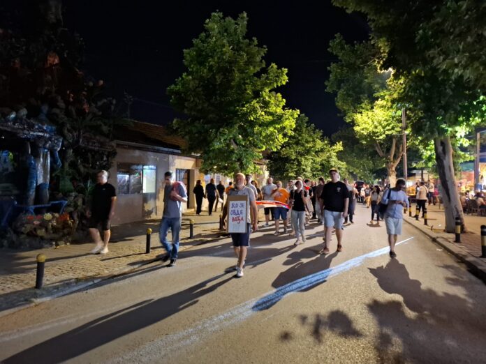 Protest u Vranju: „Institucije više zanima ko je vođa, nego ko su napadači na aktiviste“