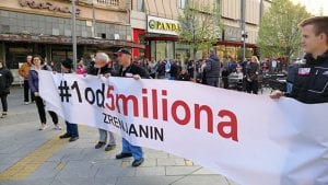 Protesti „1 od 5 miliona“ u više gradova Srbije (VIDEO, FOTO)