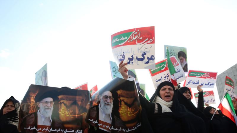 Protesti Iranaca na obje strane