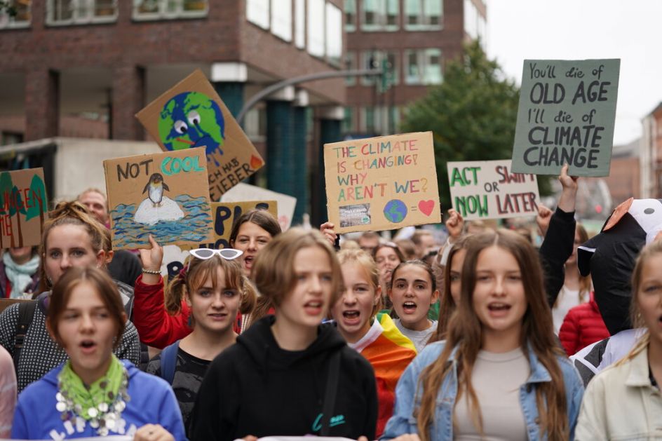 Protesti mladih širom sveta protiv globalnog zagrevanja