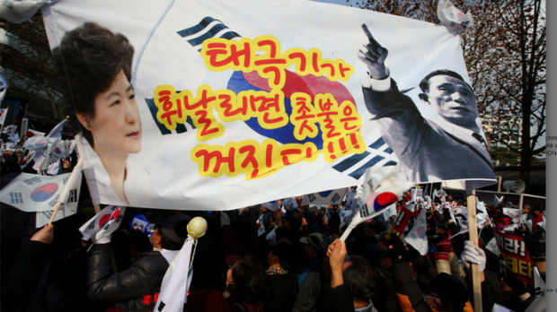 Protesti pristalica i protivnika predsednice Južne Koreje
