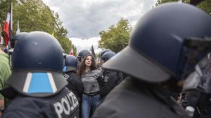 Protesti protiv restriktivnih mera u Evropi