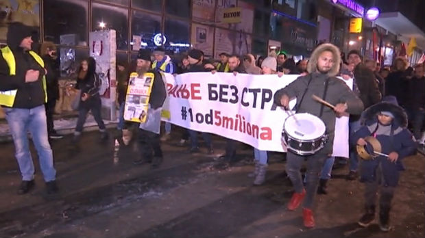 Protesti širom Srbije