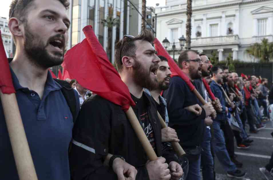 Protesti u Atini zbog napada na Siriju