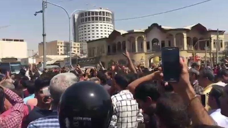 Protesti u Iranu zbog pada valute