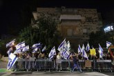 Protesti u Jerusalimu: Demonstranti se vezali za kapiju Kneseta VIDEO