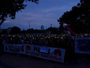 Protesti u Nišu - jedan se ugasio, ostalo ih šest