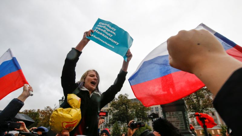 Protesti u Rusiji na Putinov rođendan 