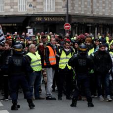 Protesti žutih prsluka će smanjiti rast francuskog BDP-a za 0,1%