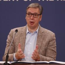 Protiv čega se ti buniš? Imaš tri puta veću platu nego ja Vučić ispričao priču o čoveku kome je pomogao, a koji sada protestuje: Ništa kraće od zahvalnosti ne traje