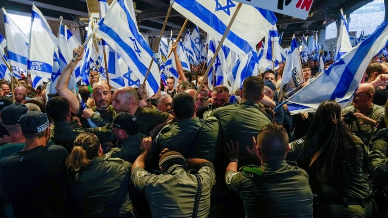 Protivnici izraelskih reformi pravosuđa blokirali aerodrom, sukob s policijom