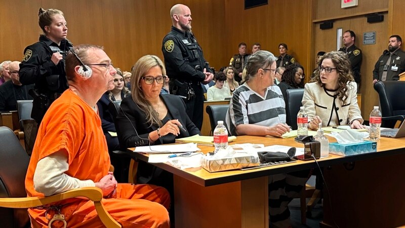Prva presuda roditeljima deteta koje je izvršilo masovno ubistvo u školi - do 15 godina zatvora za bračni par iz Mičigena