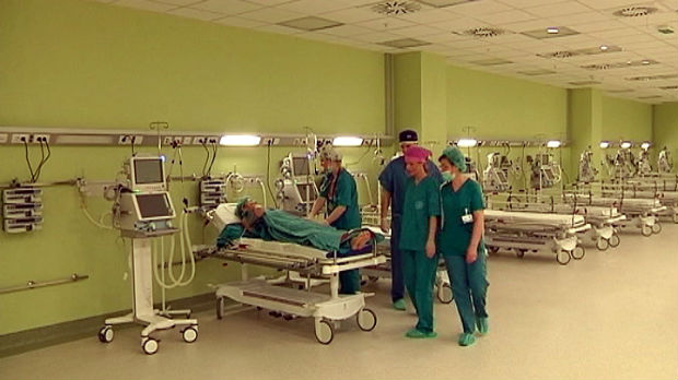 Prve operacije u novom Kliničkom centru u Nišu