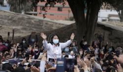 Prve procene rezultata predsednčkih izbora u Peruu, mala prednost za Keiko Fudžimori (VIDEO)