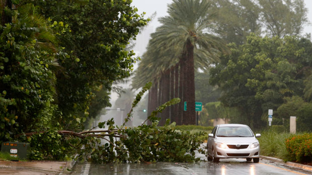 Prve žrtve uragana Irma na Floridi, poplavljene ulice Majamija