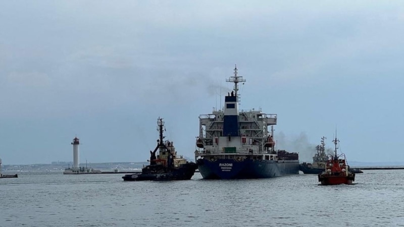 Prvi brod sa ukrajinskim žitaricama izašao iz Odese