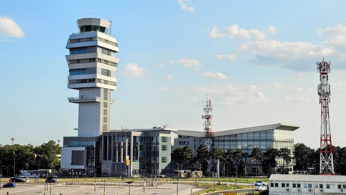 Prvi dan anemičnog štrajka SMATSA-e: Od tabloidnog vređanja do promocije kontrolorskog esnafa kao dobro plaćenog