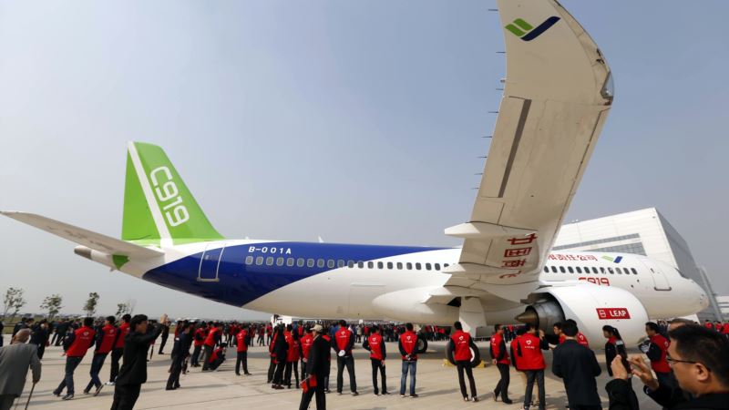 Uspješan prvi let novog kineskog putničkog aviona