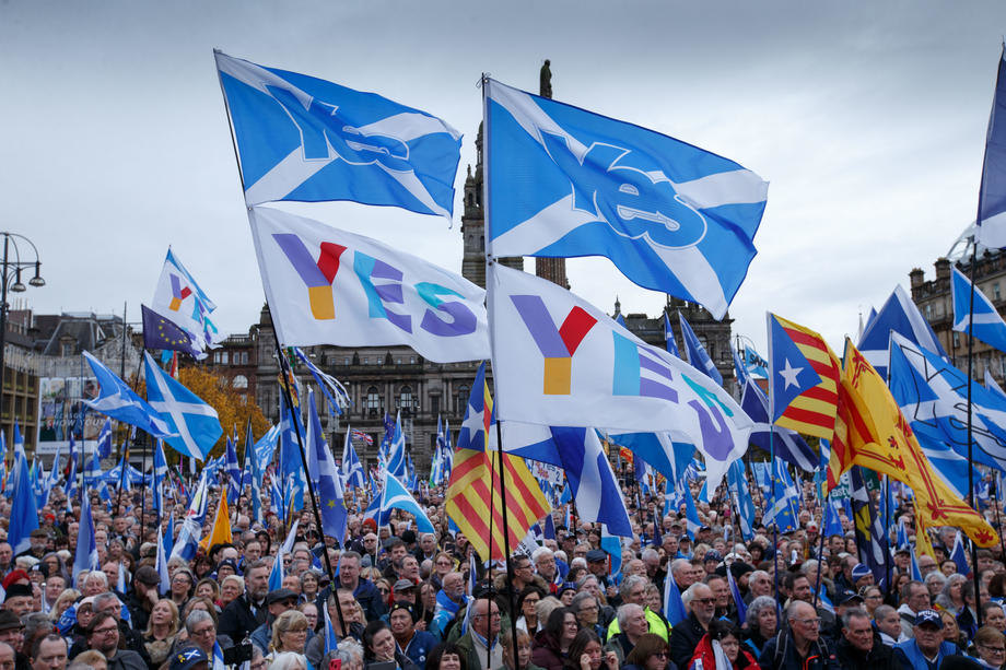 Prvi rezultati sudbonosnog glasanja u Škotskoj, vodi Škotska Nezavisna Partija
