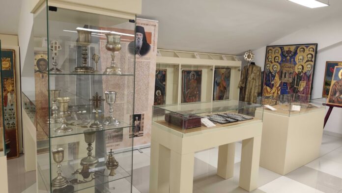 Prvo fototipsko izdanje Miroslavljevog jevanđelja, grafika Paje Jovanovića, knjiga i ikona iz 16. veka – deo bogatstva Muzeja crkvenih starina u Nišu