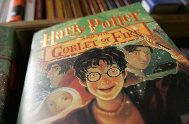 Prvo izdanje knjige o Hariju Poteru prodato za 46.000 funti
