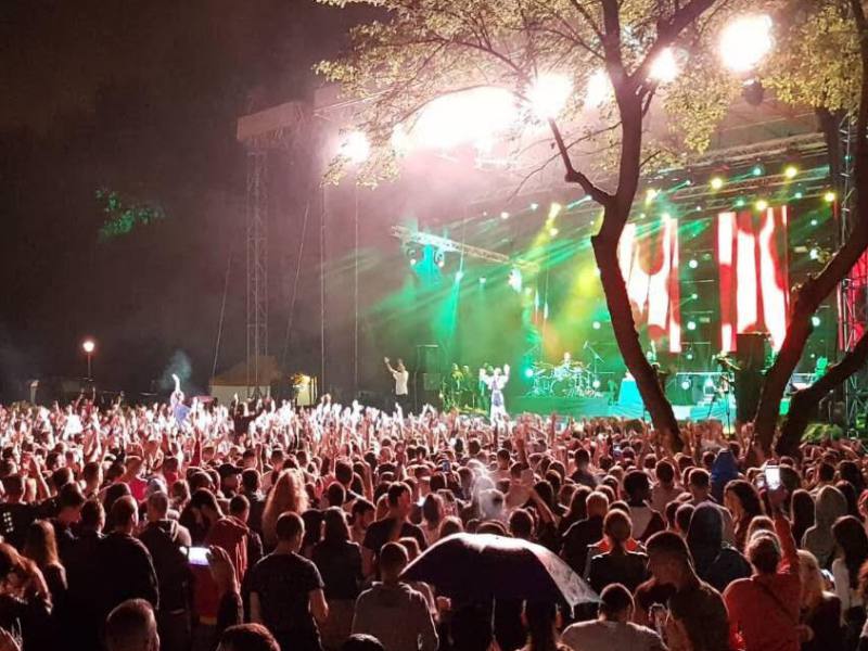 Publika oživela Enter festival: Rekordan broj posetilaca na prvom muzičkom spektaklu u Topčideru