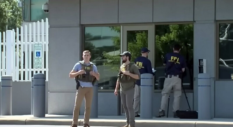SAD: Osumnjičeni za upad u zgradu FBI ubijen nakon potere