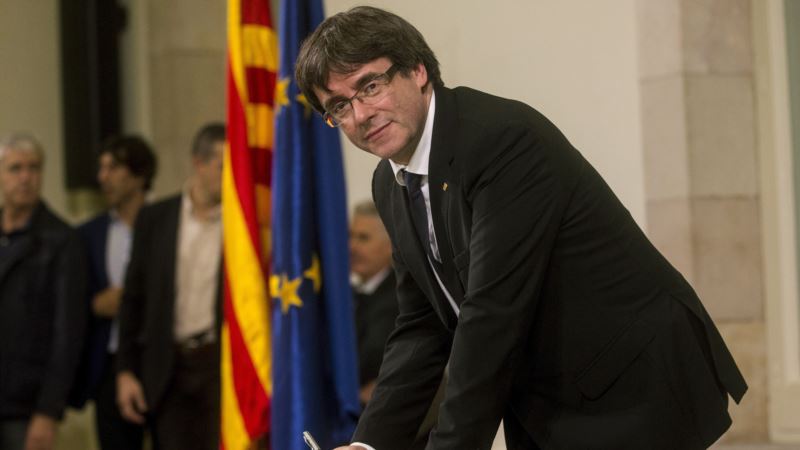 Puigdemont nije razjasnio da li je proglasio nezavisnost