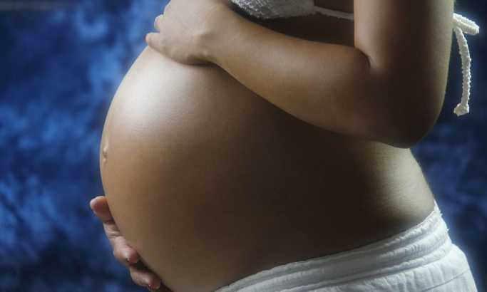 Pušenje u trudnoći: Kako nikotin ugrožava bebu?