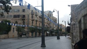 Puste ulice Jerusalima pred Uskrs