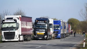 Putevi Srbije: Teretna vozila u Šidu čekaju 400 minuta da napuste Srbiju