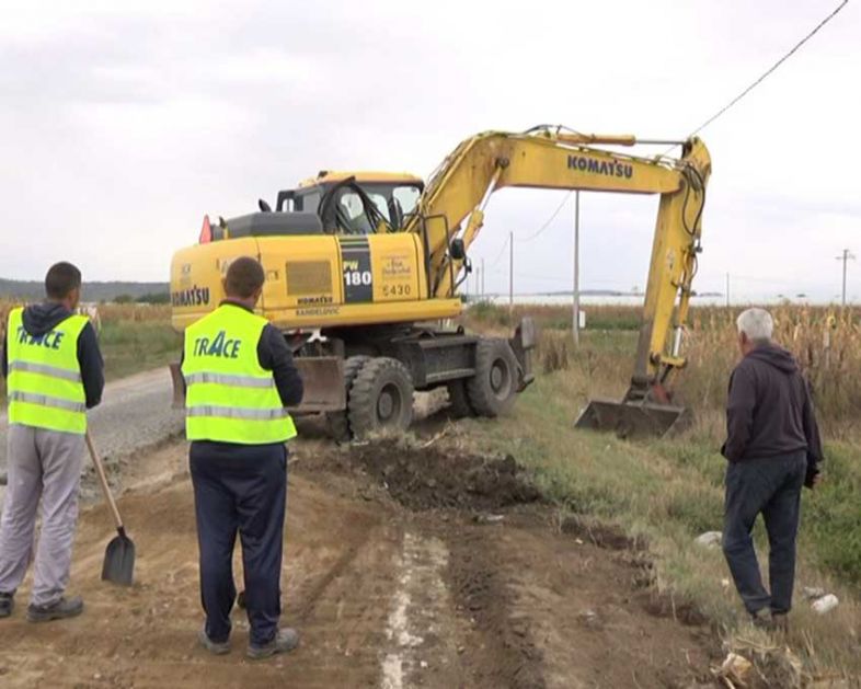 Putevi Srbije platili 283 miliona za popravku 6,5 kilometara puta, a izgleda ovako