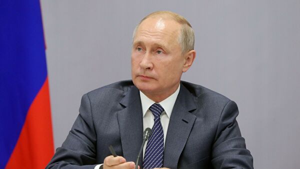 Putin: Uspevamo da rešimo zadatke u prvoj fazi borbe protiv epidemije