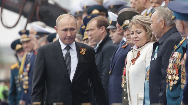 Putin na vojnoj paradi pozvao na ujedinjenje u borbi protiv savremenih pretnji