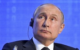 
					Putin ne vidi ništa kompromitujuće u razgovoru Trampa i Zelenskog 
					
									