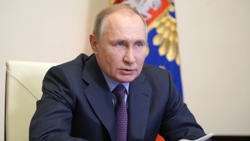 Putin objavio da je primio booster dozu antikorona vakcine