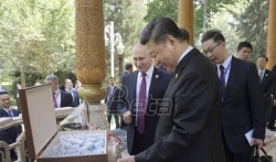 Putin poklonio Siju ruski sladoled