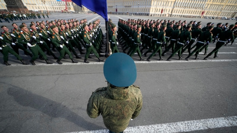 Putin povećao oružane snage za 170.000 vojnika