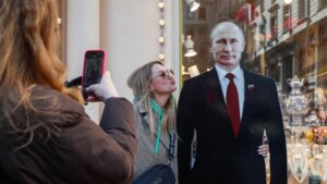 „Putinizam zauvek“: Majkl Kimejdž i Maria Lipman analiziraju situaciju u Rusiji