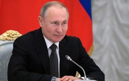 
					Putinova radna grupa odredila 22. april za glasanje o ustavnim amandmanima 
					
									