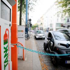 RAJ ZA VOZILA NA STRUJU: U ovoj zemlji imaju više punjača za električne automobile, nego benzinskih pumpi
