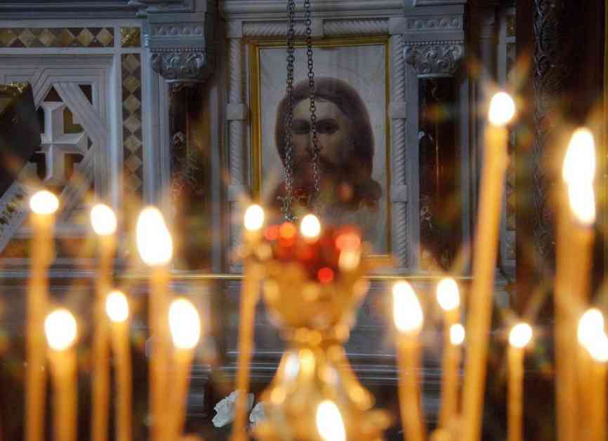 RASKOL! RUSKA PRAVOSLAVNA CRKVA: Carigradska patrijaršija se samouništila! Ne može više da bude centar pravoslavne crkve!