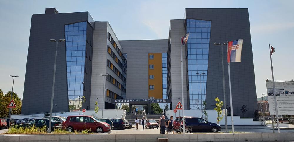 RASTE BROJ ZARAŽENIH NA JUGU SRBIJE: U KC Niš hospitalizovana 33 pacijenta sa korona virusom, 13 u teškom stanju