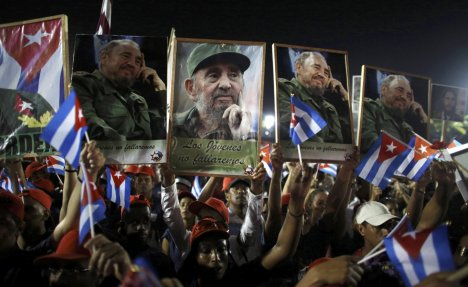 RAUL KASTRO ZABRANIO: Fidelu ni ulica ni spomenik na Kubi