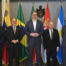 RAZGOVOR O POSLEDICAMA USVAJANJA REZOLUCIJE PO STABILNOST REGIONA: Predsednik Vučić sa ambasadorima južnoameričkih zemalja (FOTO)