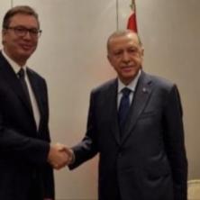 RAČUNAMO NA KONSTRUKTIVAN ANGAŽMAN TURSKE Vučić se sastao sa Erdoganom
