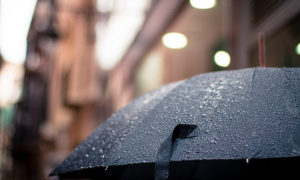 RHMZ najavljuje obilne padavine, u pojedinim krajevima i do 20 mm kiše! (TABELE)